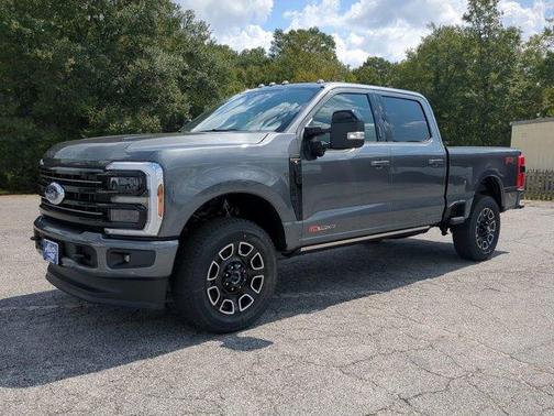 2026 Ford F-250 Platinum