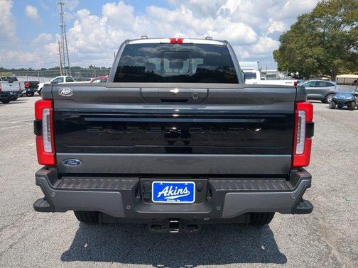 2026 Ford F-250 Platinum