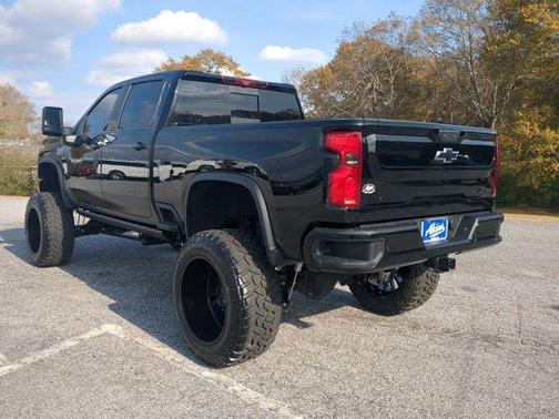 2024 Chevrolet Silverado 2500 ZR2