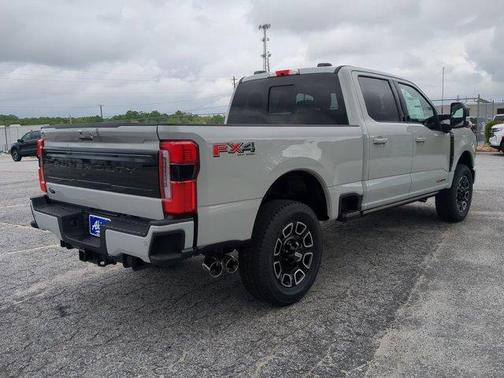 2025 Ford F-350 Platinum