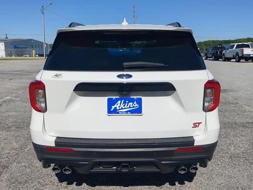 Star White 2023 Ford Explorer ST