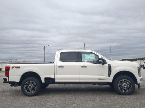 2026 Ford F-350 Platinum