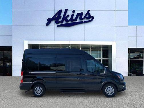 2024 Ford Transit-350 XLT