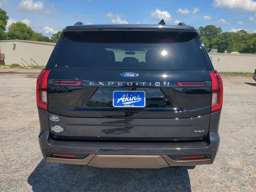 Dark Matter Gray Metallic 2026 Ford Expedition Max King Ranch