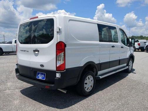 2023 Ford Transit-250