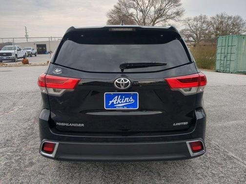 2019 Toyota Highlander Limited Platinum