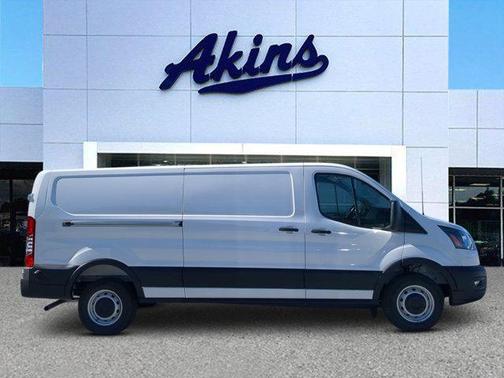 2025 Ford Transit-250 XL