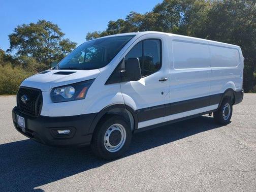 2025 Ford Transit-250 XL