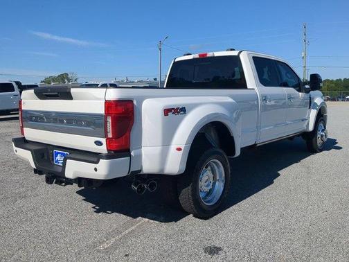 2022 Ford F-450 Platinum