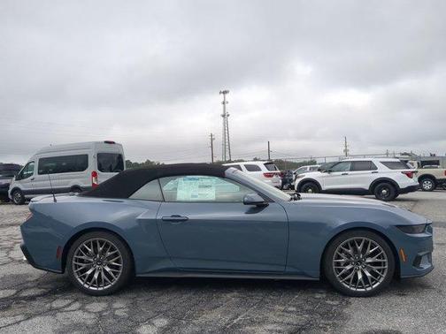 2025 Ford Mustang EcoBoost Premium
