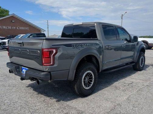 2020 Ford F-150 Raptor