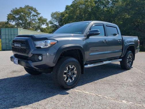 2020 Toyota Tacoma TRD Sport