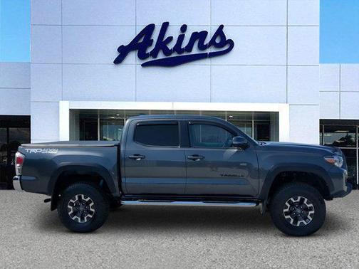 2020 Toyota Tacoma TRD Sport
