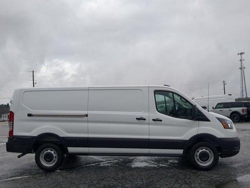 2026 Ford Transit-150 XL