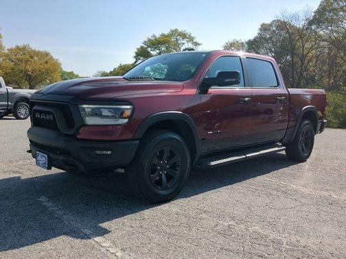 Delmonico Red Pearlcoat 2024 RAM 1500 Rebel