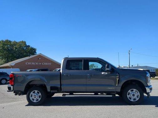 2026 Ford F-250 XLT