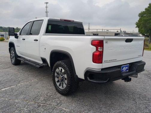 2024 Chevrolet Silverado 2500 Custom