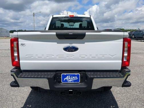 2025 Ford F-250 XL