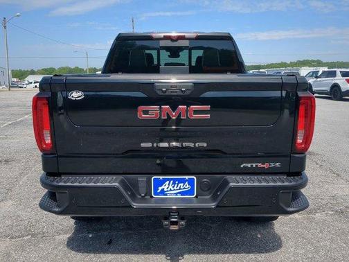 2023 GMC Sierra 1500 AT4X