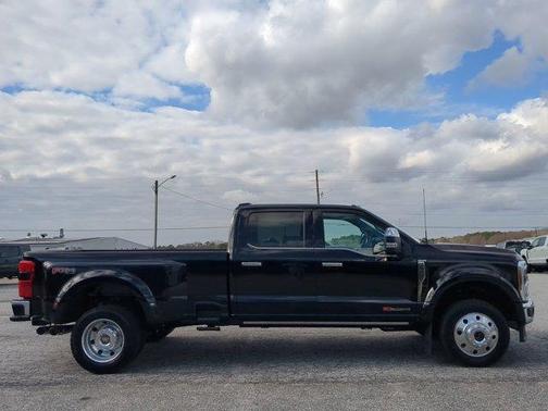 2025 Ford F-450 King Ranch