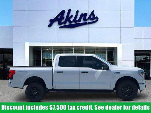 2025 Ford F-150 Lightning XLT