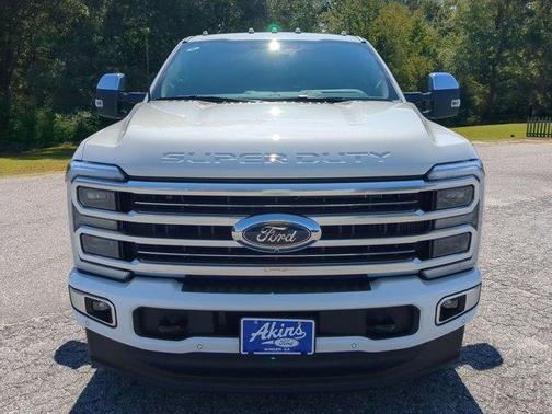 2026 Ford F-250 Platinum