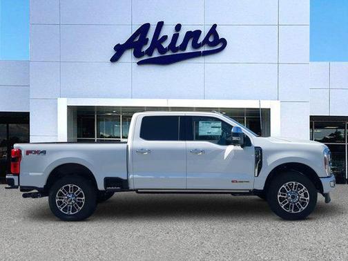 2026 Ford F-250 Platinum