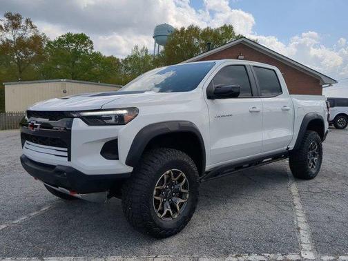 2024 Chevrolet Colorado ZR2