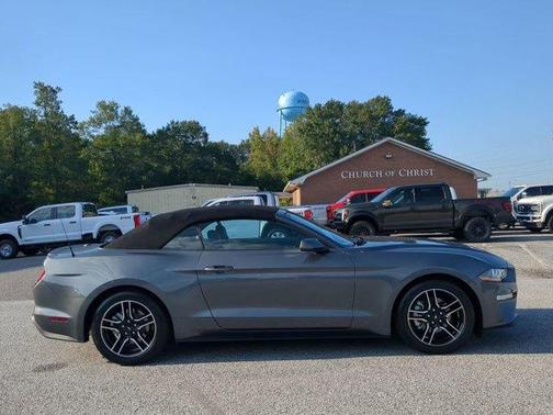 2022 Ford Mustang EcoBoost Premium