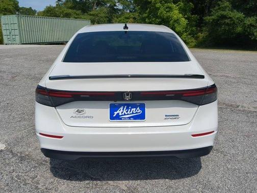 Platinum White Pearl 2025 Honda Accord Hybrid Sport
