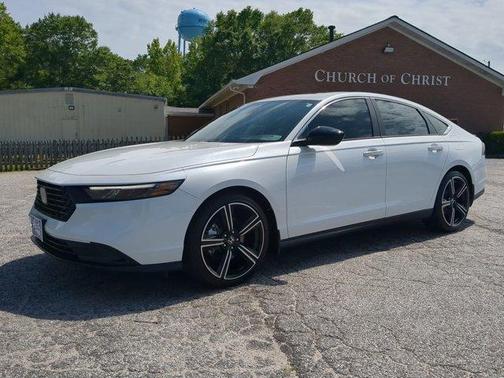 Platinum White Pearl 2025 Honda Accord Hybrid Sport