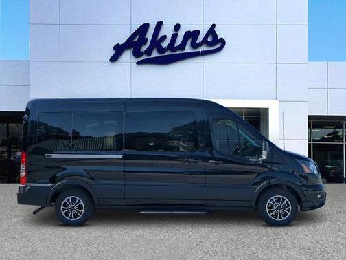 2025 Ford Transit-350 XLT