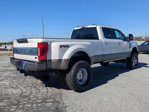 2022 Ford F-350 King Ranch