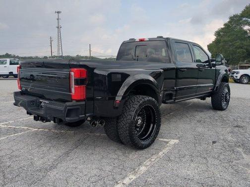 2025 Ford F-450 Platinum