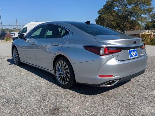 2025 Lexus ES 350 Ultra Luxury