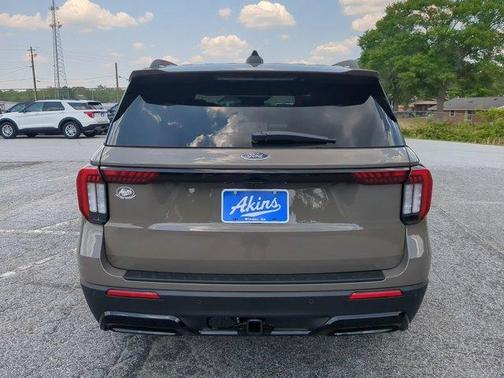 Gray 2026 Ford Explorer ST-Line