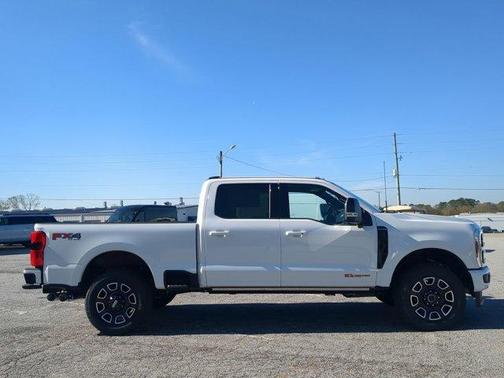 2026 Ford F-350 Platinum