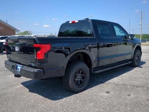 2025 Ford F-150 Lightning XLT