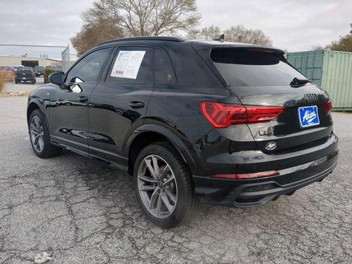 2025 Audi Q3 45 S line Premium
