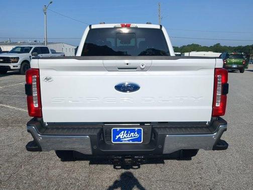 2025 Ford F-350 Lariat Super Duty