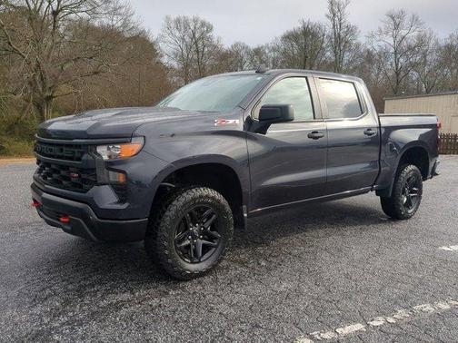 2022 Chevrolet Silverado 1500 Custom Trail Boss