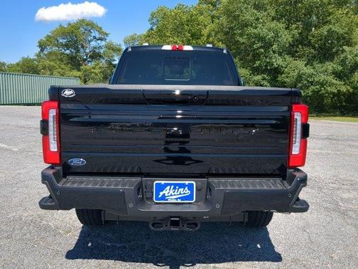 2025 Ford F-350 Platinum