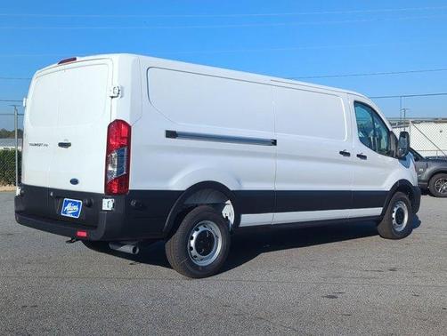 2025 Ford Transit-250 XL