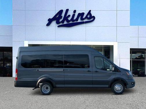 2025 Ford Transit-350 XLT