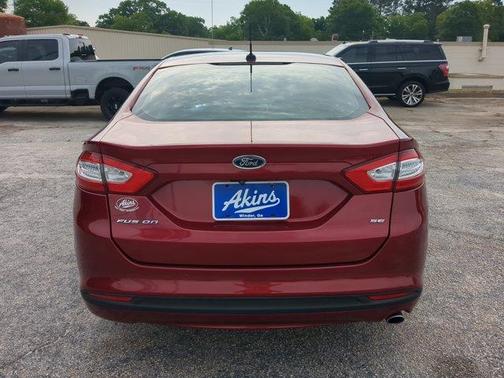 Ruby Red Metallic Tinted Clearcoat 2016 Ford Fusion SE