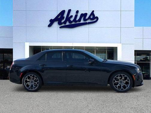 2015 Chrysler 300 S
