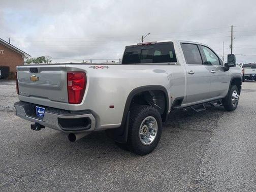 2022 Chevrolet Silverado 3500 LTZ