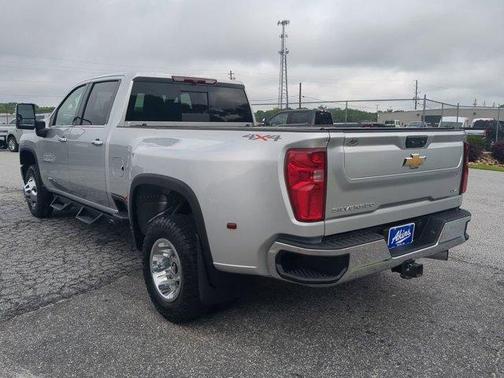 2022 Chevrolet Silverado 3500 LTZ