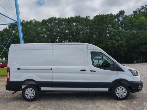 Oxford White 2026 Ford Transit-150 Base