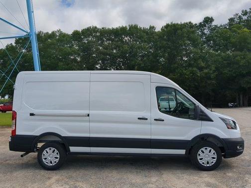 Oxford White 2026 Ford Transit-150 Base